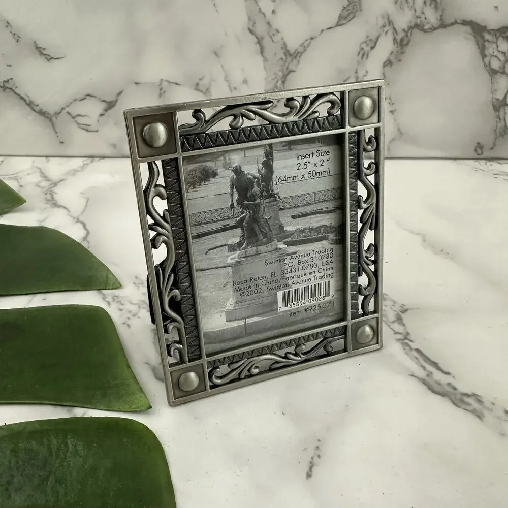 Vintage Y2k Silver Tone Floral Scroll Metal Picture Frame Mini Cottagecore